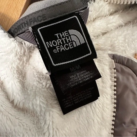 ✅ SOLD! The North Face Osito Jacket High-Pile, Silken Raschel Cream Fleece Med - Picture 15 of 15